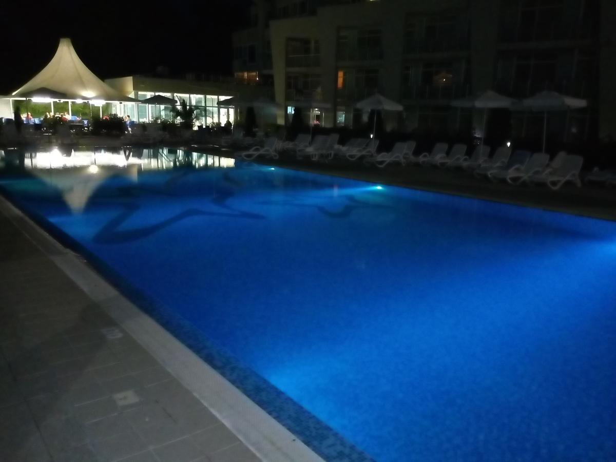 Apartments In Black Sea Star Complex سوزوبول المظهر الخارجي الصورة